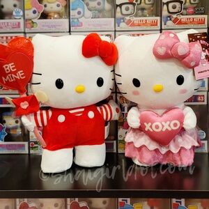 Hello Kitty Valentine's Side Stepper 12-in Red & Pink Animated Plush Bundle NWT!